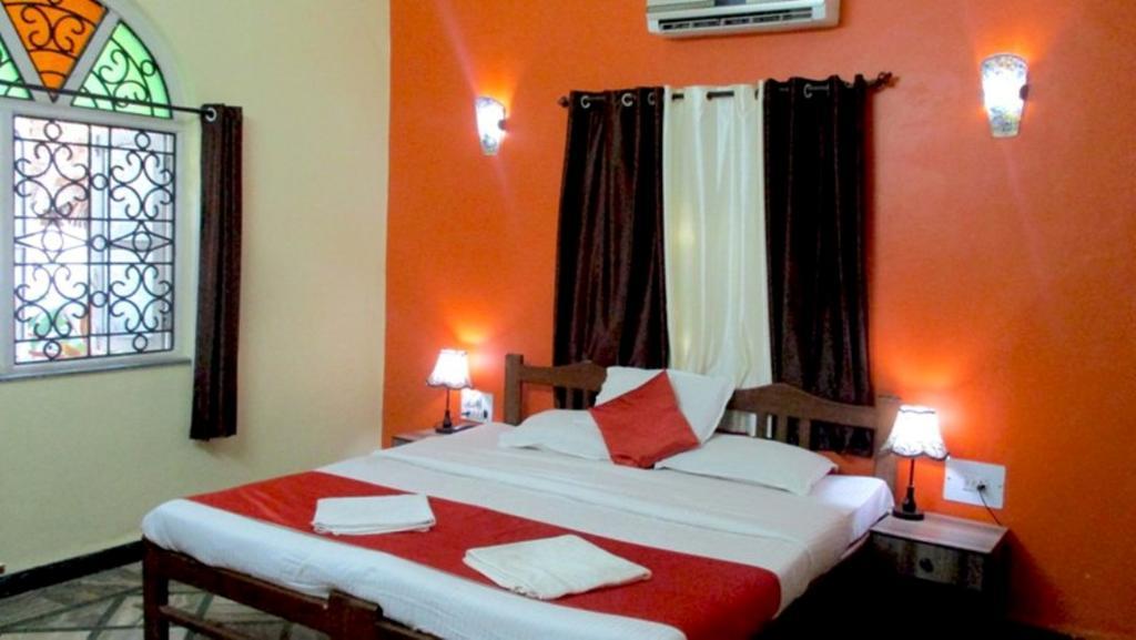 Bella Anand Resort Vagator Bagian luar foto
